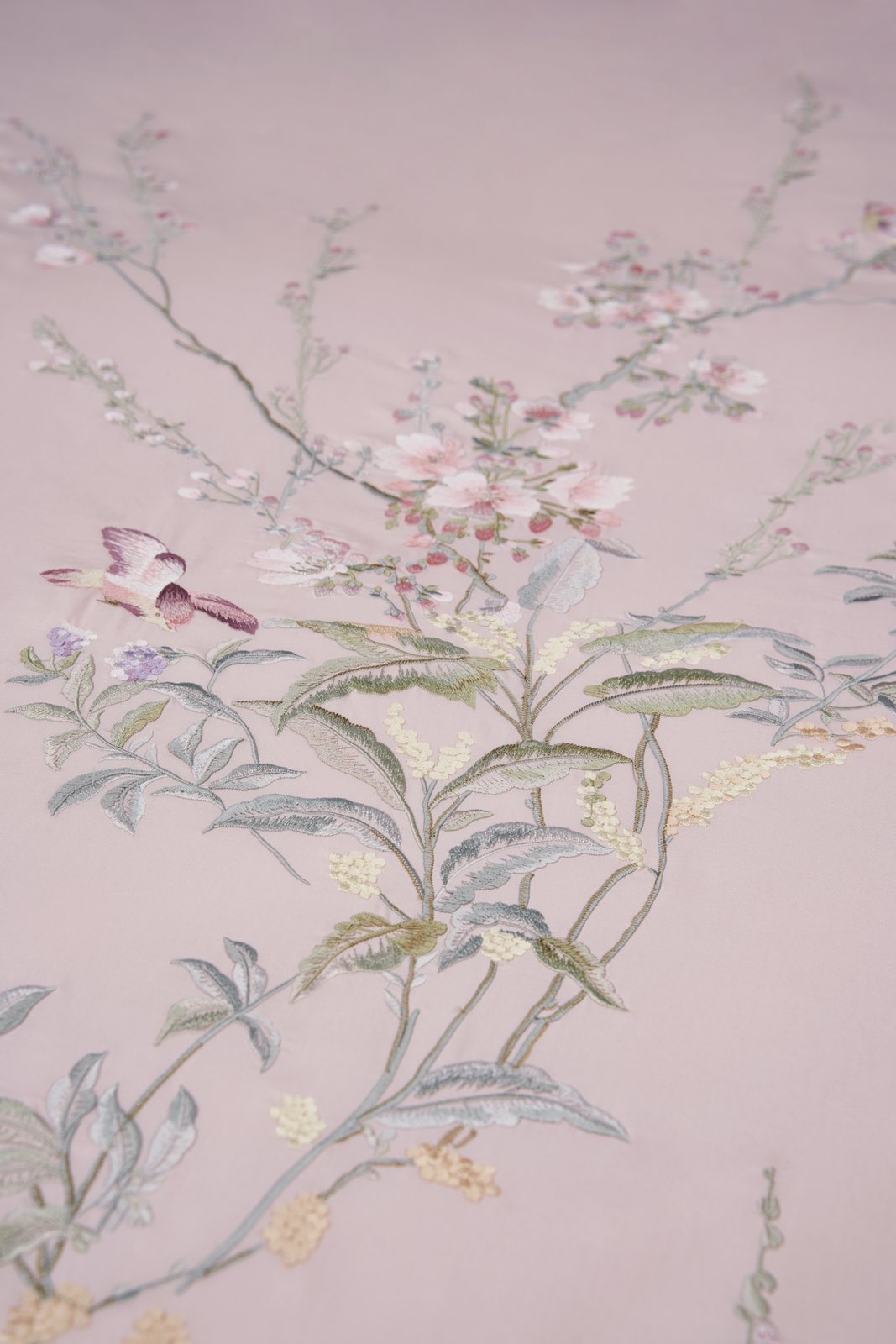 Hand push embroidery detail